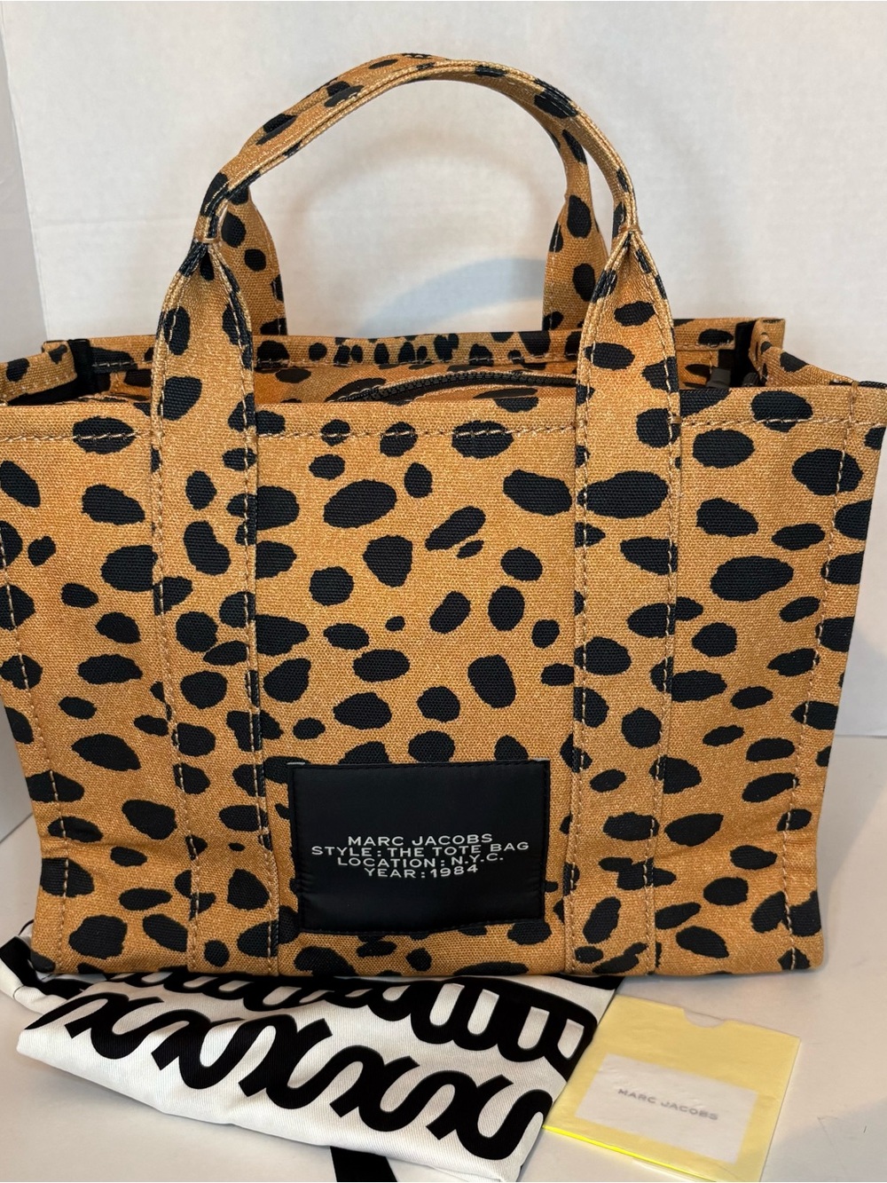 Marc Jacobs The Tote Bag Cheetah Print MEDIUM - Picture 2 of 7